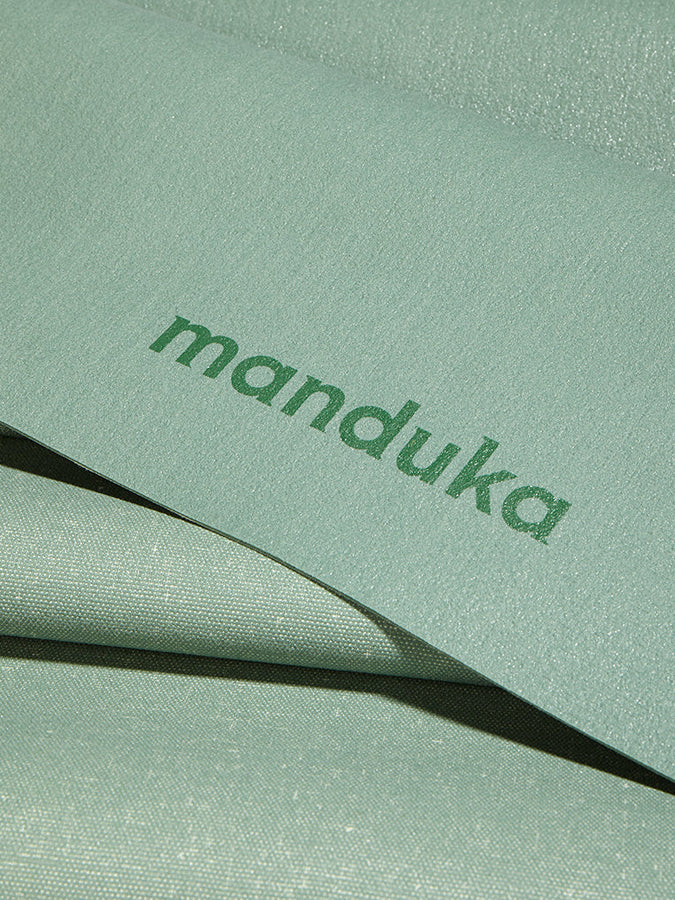 Manduka eKO SuperLite Travel Yoga Mat – 1.5mm | Ligera y Ecológica