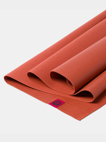 Manduka eKO SuperLite Travel Yoga Mat – 1.5mm | Ligera y Ecológica