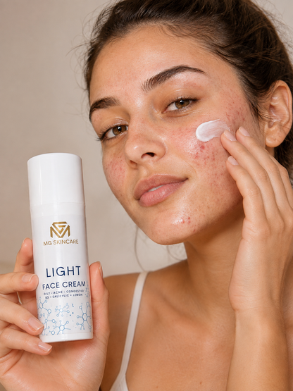 MG Skincare Light Face Cream with Niacinamide