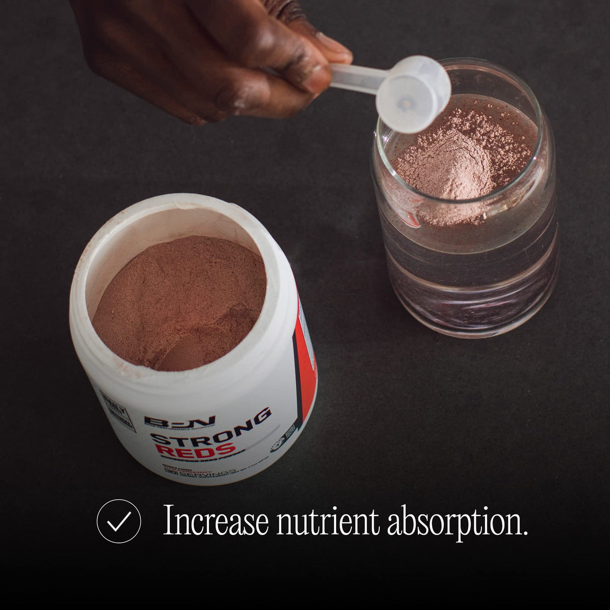 BPN Strong Reds Superfood en Polvo — Fresa, 30 Porciones