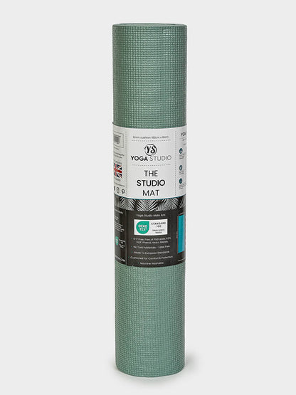 Alfombrilla de yoga adhesiva reversible de 6 mm diseñada por Yoga Studio