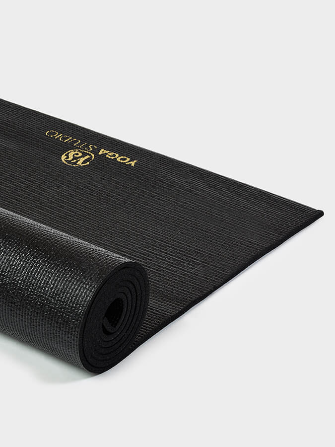 Alfombrilla de yoga adhesiva reversible de 6 mm diseñada por Yoga Studio