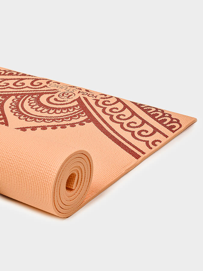 Alfombrilla de yoga adhesiva reversible de 6 mm diseñada por Yoga Studio