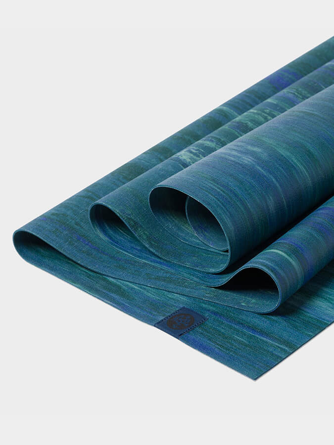 Manduka eKO SuperLite Travel Yoga Mat – 1.5mm | Ligera y Ecológica