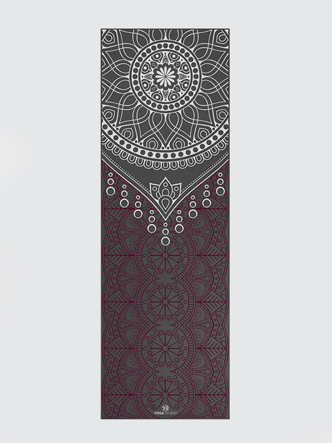 Alfombrilla de yoga adhesiva reversible de 6 mm diseñada por Yoga Studio
