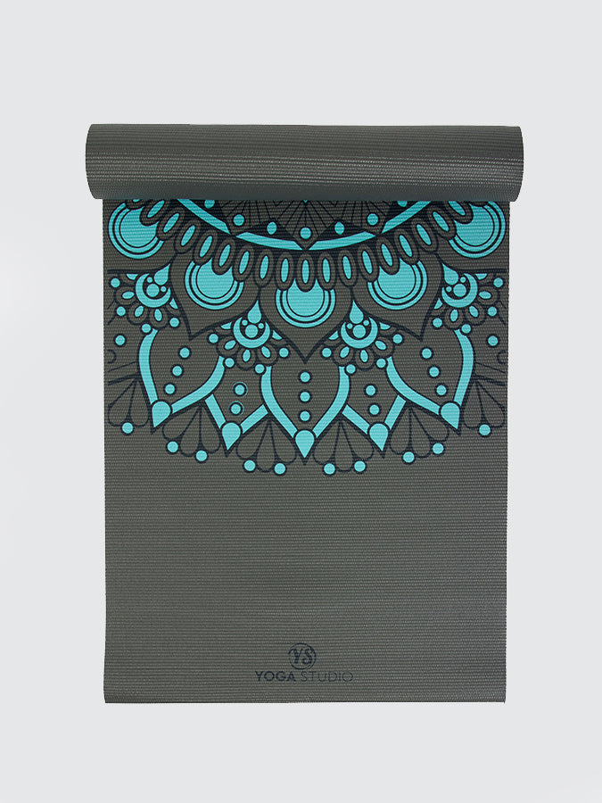 Alfombrilla de yoga adhesiva reversible de 6 mm diseñada por Yoga Studio