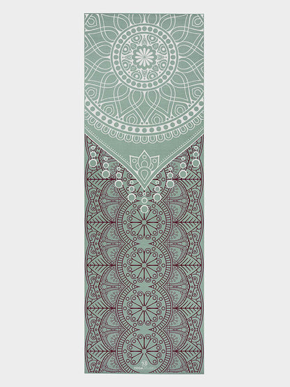 Alfombrilla de yoga adhesiva reversible de 6 mm diseñada por Yoga Studio